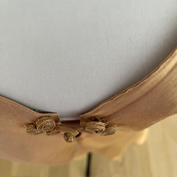 VINTAGE Vanity Fair Chemise Slip Gold Metallic Adjust Strap Bodycon Sleepwear - Picture 17 of 17